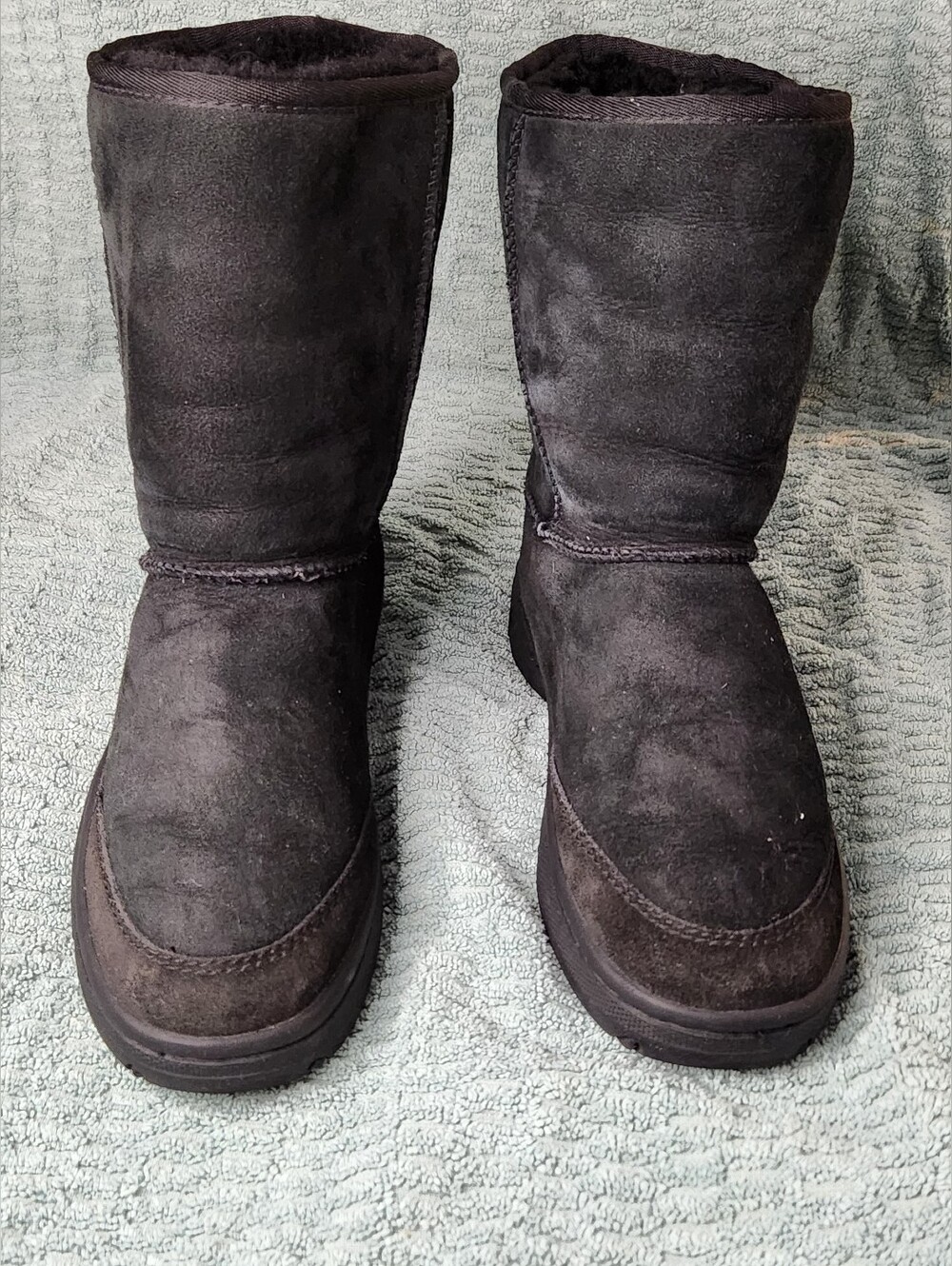 UGG Australia Ultimate Short Boots women size 8